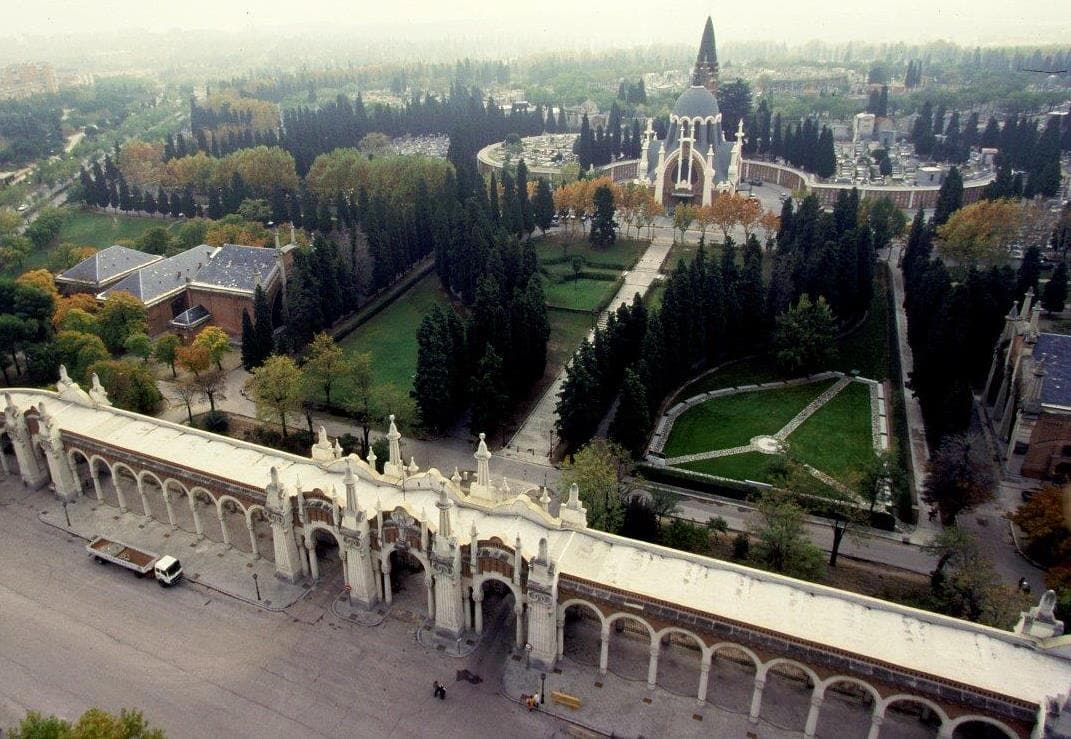 vista aerea cementerio almudena madrid